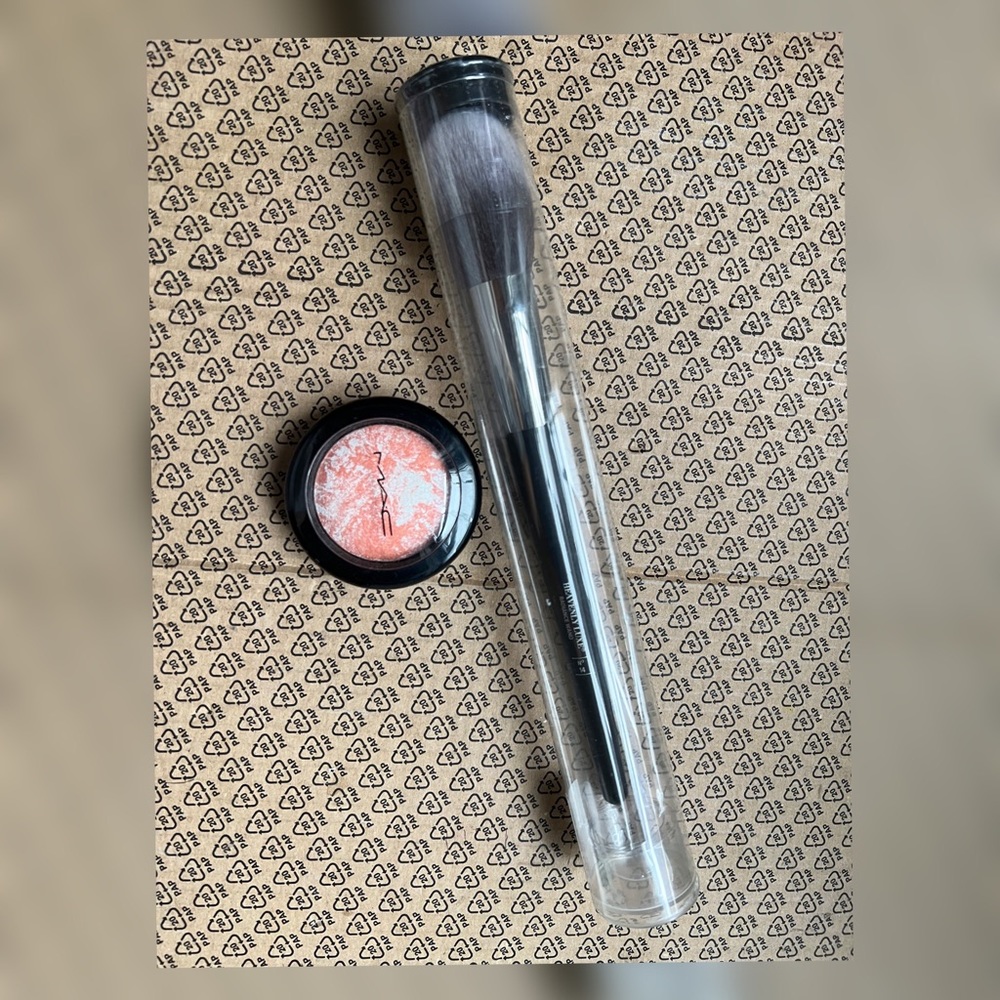 It cosmetics. Mac mineral blush